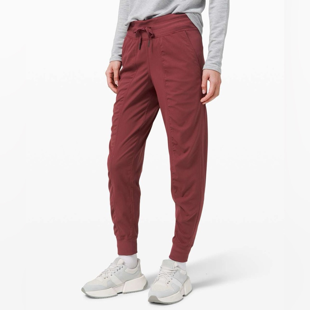 Lululemon Dance Studio Jogger in Savannah Size 10